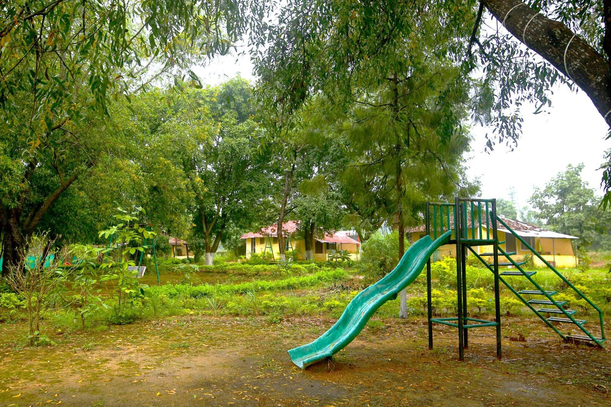 Tribal Wood Resort Dhanwār Extérieur photo